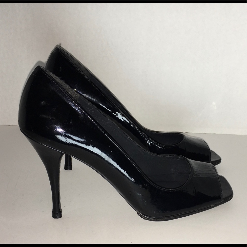 😊 Stuart Weitzman heels size 8